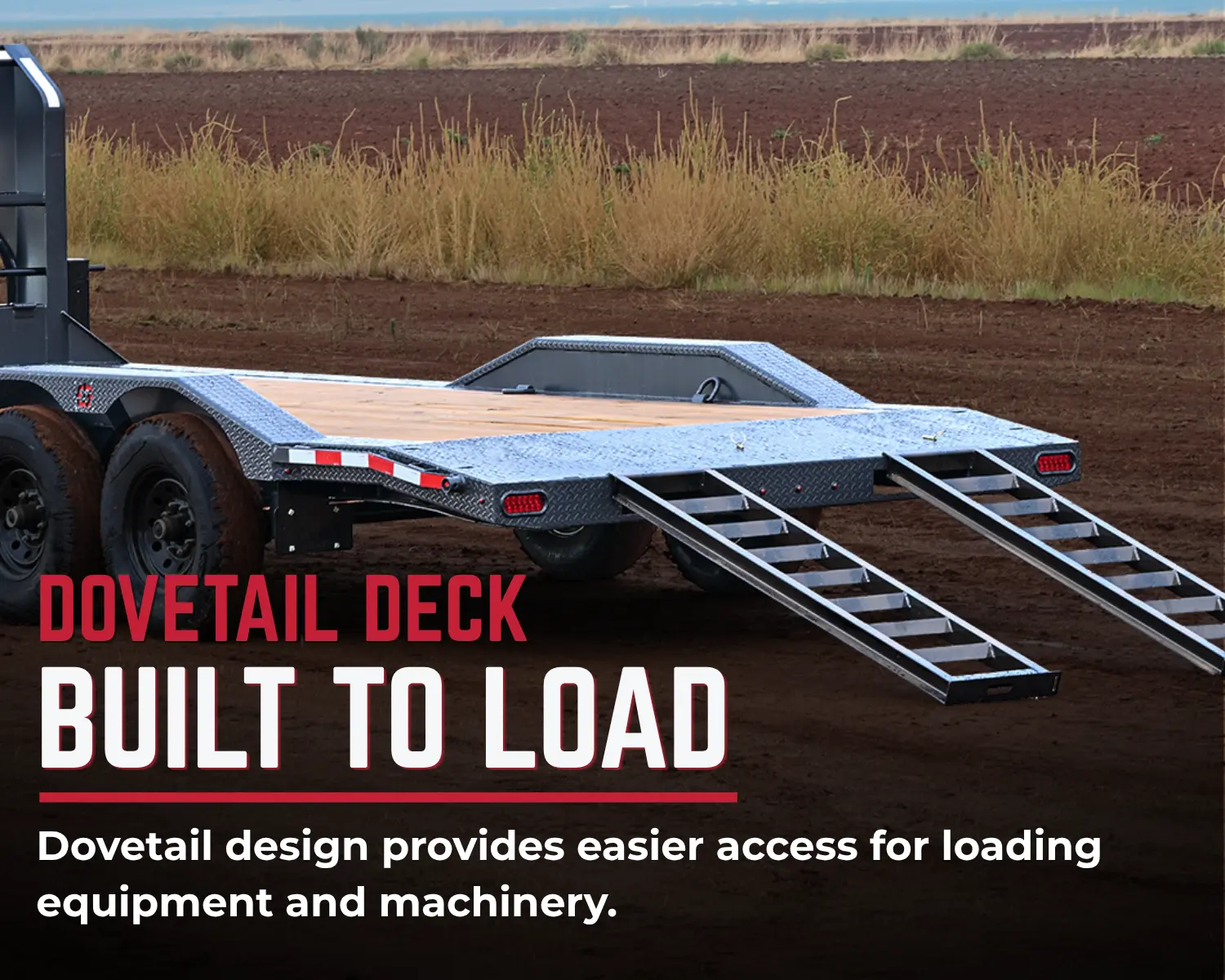 AR-D equipment trailer full-width deck and drive-over fenders